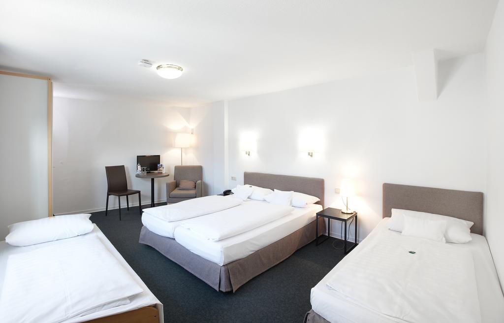 Klingelhöffer 3*